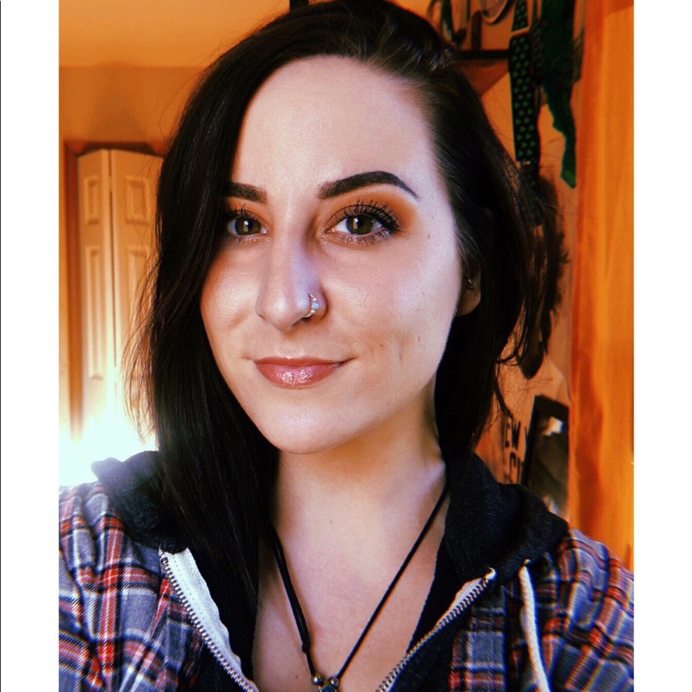 Meet your Posher, Jami